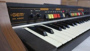 EXTRA RARE! 70`s GEM PK 4900 Vintage Analogue Poly Synthesizer