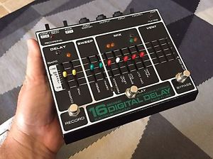 Electro Harmonix 16 Second Delay With Foot Controller