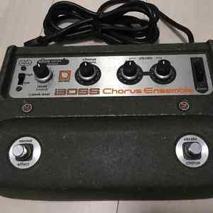 BOSS CE-1 ChorusEnsemble Vintage Effector Effects Pedal Used from Japan