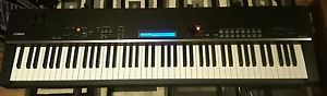 Yamaha CP4 Stage Piano