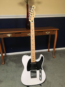 Deluxe Nashville Telecaster with Case