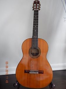 TERUAKI NAKADE CLASSICAL GUITAR