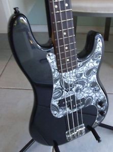 2000 Fender P Precision Bass Guitar MIM Mexico - Paisley Pickguard Upgrade Picku