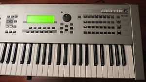 NEW Yamaha MOTIF6 Music Production Synthesizer