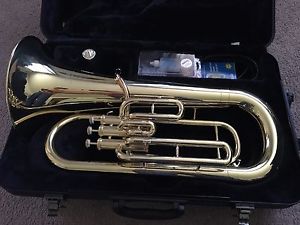 Yamaha YEP 201 3 valve Bb Baritone Euphonium + mouthpiece and case