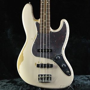 Fender Flea Jazz Bass -Roadworn Shell Pink-FREESHIPPING/123