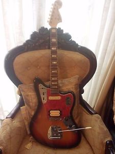 Vintage Fender Jaguar 1966 Sunburst CBS (Personal collection)