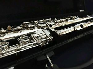Yamaha 361/sterling silver headjoint/open hole/offset G/low B/gizmo key