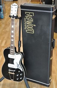 Eastwood Tuxedo Airline Black from 2007 with Hardcase - Free World Shipping