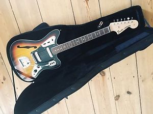 Fender Jaguar Thinline Custom (limited)