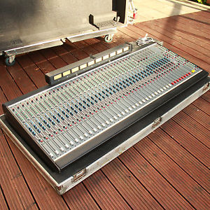 32 channel sound desk mixer DDA Q  recording studio etc