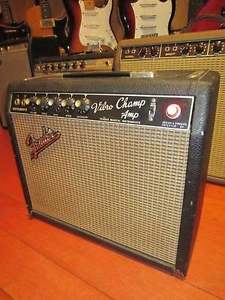 Vintage 1966 Fender Vibro-Champ Electric Guitar Amp w/ Vibrato Blackface Tube