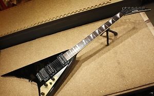 USED FERNANDES JS-100 w/ Soft Case