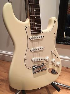 Fender 2004 American Standard Stratocaster - Olympic White - Fantastic Condition