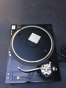 Technics SL-1210M5G Direct Drive Turntable 1200GLD