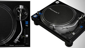 (2) PIONEER PLX 1000 TURNTABLES (direct drive) *pair*