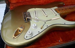 '63 Custom Order Fender Stratocaster '57 Mary Kay Gold - Gruhn Appr'd VG Article