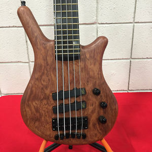 Warwick Thumb 5 String Neck Thru- Masterbuilt Bass