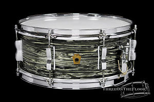 1950s WFL /Ludwig Super Classic Snare Drum : OYSTER BLACK PEARL Vintage Ringo