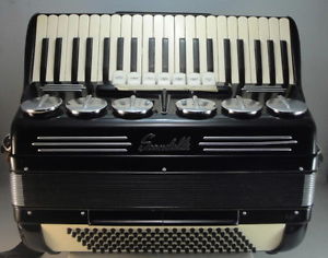 SCANDALLI PIANO ACCORDION 120 BASS