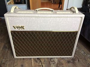 VOX AC30HW2X Combo Verstärker (Blue Bulldog)