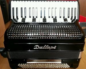 Acordeón Accordion akkordeon fisarmonica DALLAPE SUPERMAESTRO CASSOTTO 142 BAJOS