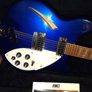 Rickenbacker 360 electric 12 string guitar with original RIC case, not 330