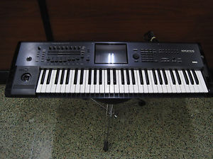 Korg Kronos-61 Keyboard Synthesizer First Gen. Black