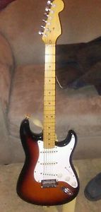 Fender American Standard Stratocaster custom delux  Electric Guitar