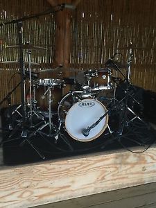Mapex Merdian Maple Drum Set