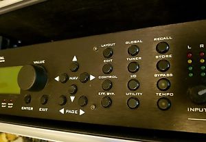 fractal audio axe fx standard + flight case + pedaliera midi