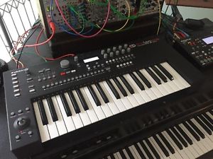 Elektron Analog Keys Keyboard Synthesizer