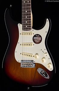 Fender American Standard Stratocaster® 3 Color Sunburst, Rosewood (840)