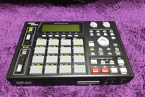 Akai MPC 1000 BLACK sampler mpc5000 2000 2500 xl perfect working w/Box 161018