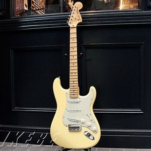 Fender Yngwie Malmsteen Stratocaster(VWH/M) Electric Free Shipping