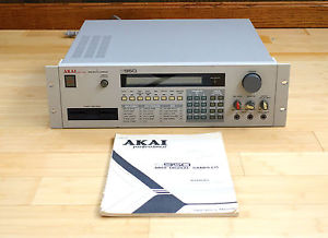 Akai S950 Rare Vintage Sampler Analog Digital Drum Machine S-950 S900 + Manual