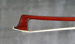 A fine German certified violin bow by Otto Hoyer, 1920.