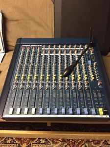 Allen & Heath MixWizard WZ3 20s 22 Input Compact Mixing Console.