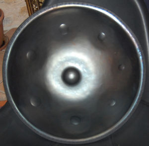 Handpan  gamme Pygmy in C (Do) - 7 +ding , acier brut