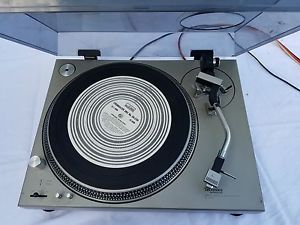 Panasonic Technics SL1200 Mk1 Turntable