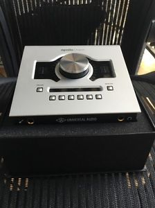 Apollo Twin solo High-Resolution  with Realtime UAD SOLO Processing  --