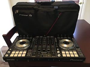 Pioneer DDJ-SX W/ Official Case