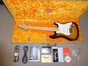 FENDER STRATOCASTER USA 2004 50th ANNIVERSARY '54  LIMITED EDITION