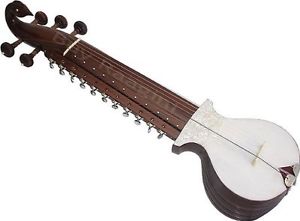 Peacock Neck - Professional Quality - Comes with Plectrum by dorpmarket