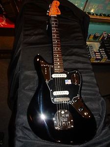 Fender Limited Edition Johnny Marr Signature Jaguar Black