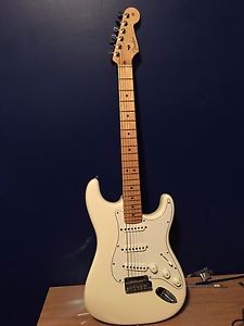 Fender American Standard American Stratocaster Electric Guitar