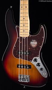 Fender American Standard Jazz Bass® 3-Tone Sunburst, Maple (817)