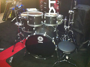 Yamaha Rock Tour Matte Black Drum Set