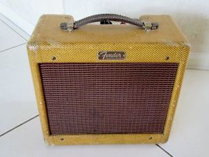 1956 Fender Champ Amp very clean original amp !