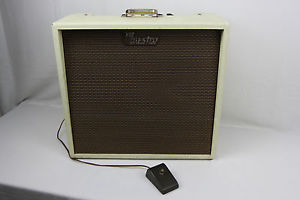 1960 vintage Maestro GA 45 made by Gibson harp-guitar-accordian amplifier